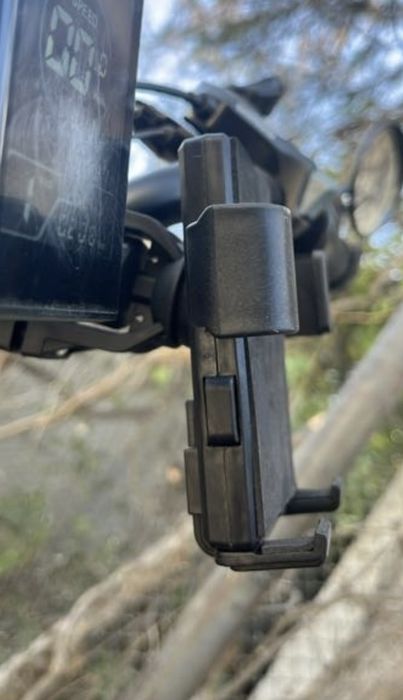 Держатель телефона на мопед вело