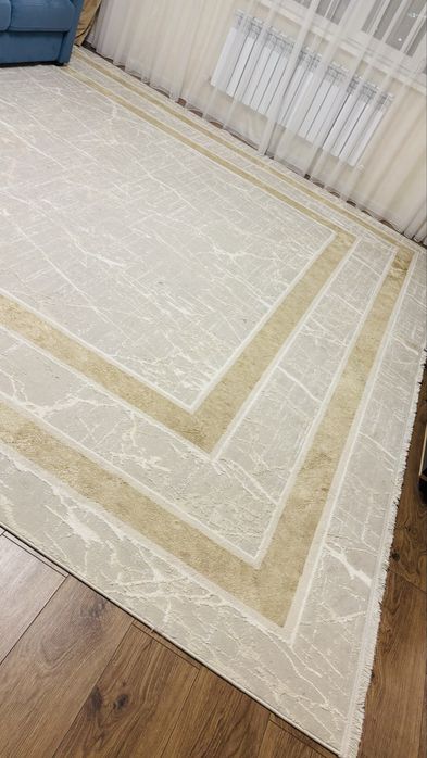 Продам ковер для зала