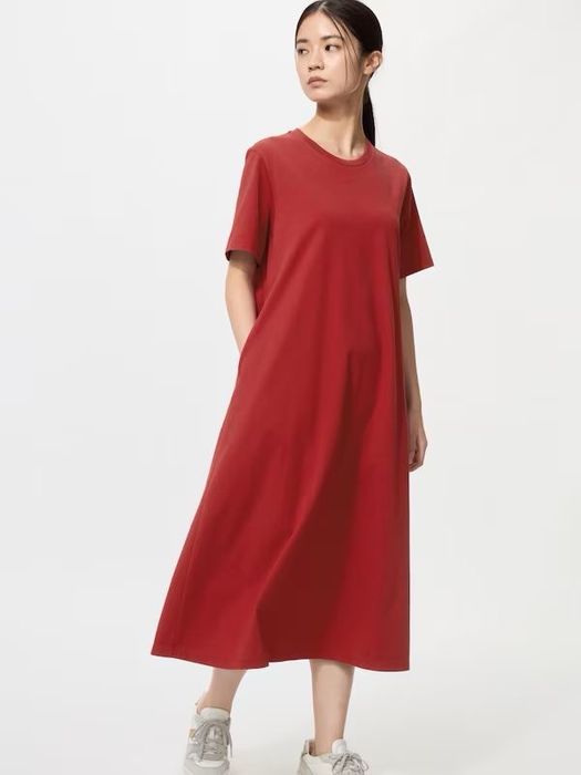 Продам платье UNIQLO