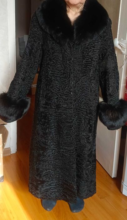 Каракулевая шуба