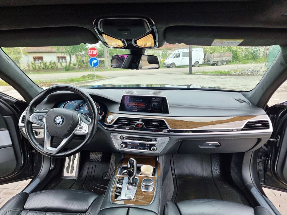 BMW 7 Series 2016 — imagine 3