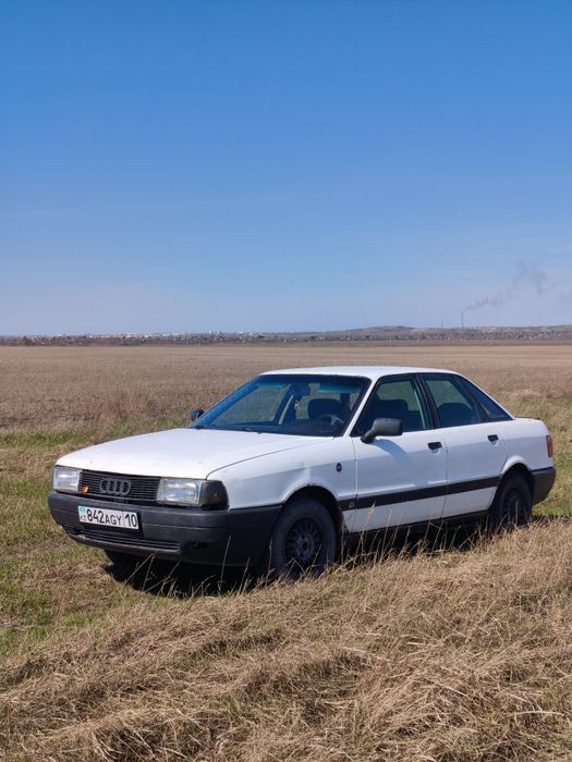 Ауди 80 Б3 1.8л продам обмен.