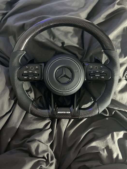 Volan Mercedes A/C/E/S/GLA/GLC/GLE/GLS/GL/ML/CLA/CLS Carbon Plug&Play