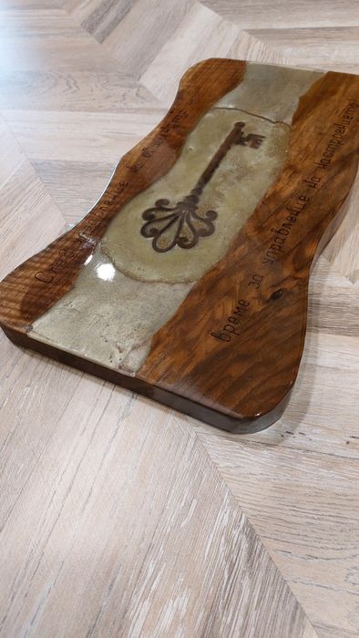 Дъска за рязане End Grain от орех и епоксидна смола