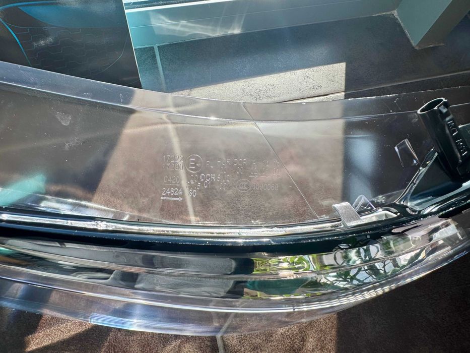 Капаци, Стъкла за фарове Bmw E60 (03-10) с вежда, бмв е60, фар корпус