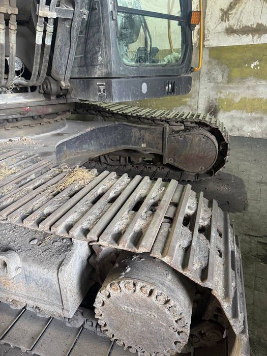 Продам гусеничный экскаватор VOLVO EC300DL