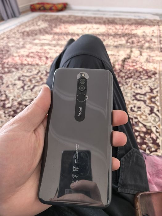 Redmi 8 продам телефон