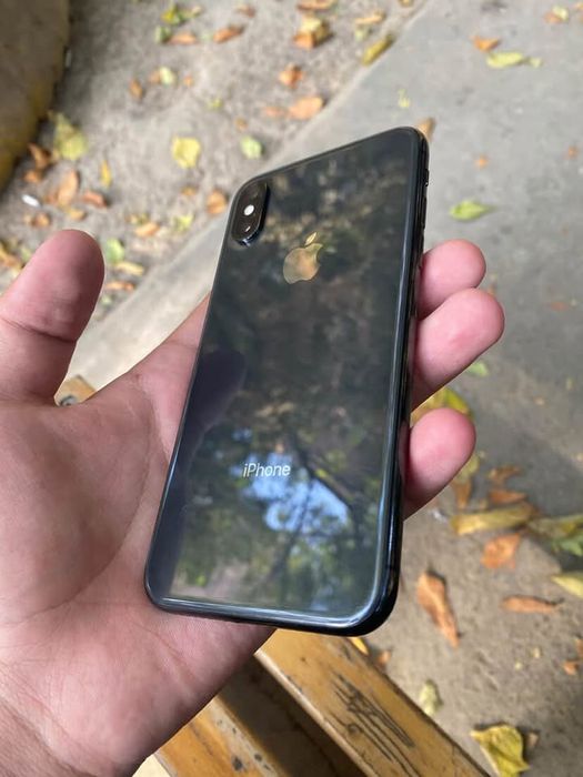 Iphone xs 256 xotira ekran radnoy