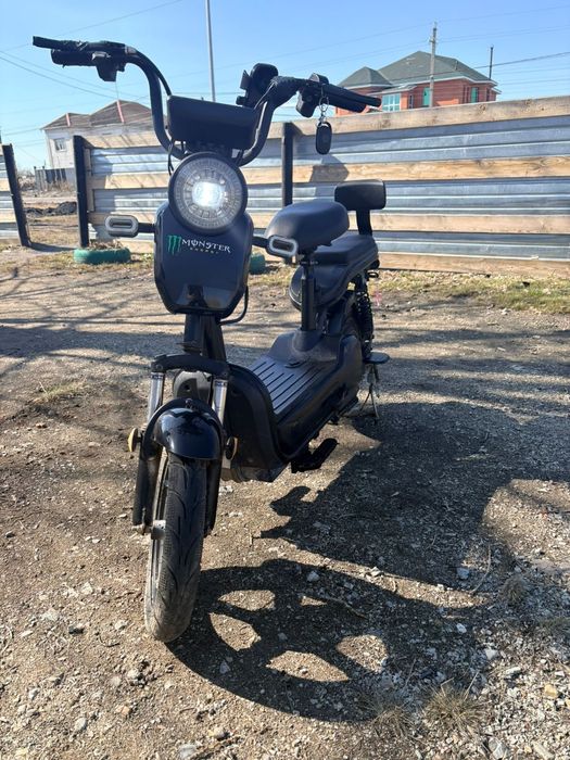 Скутер электрический