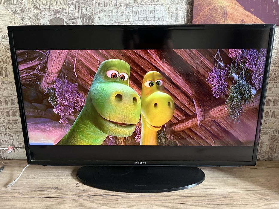 Телевизор Samsung 40 диагональ