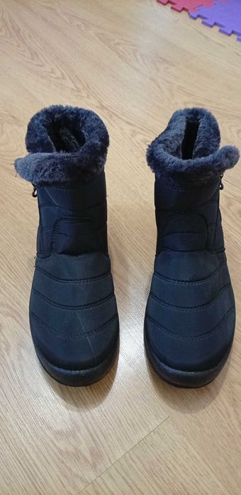 Дамски боти - 42 номер НОВИ!