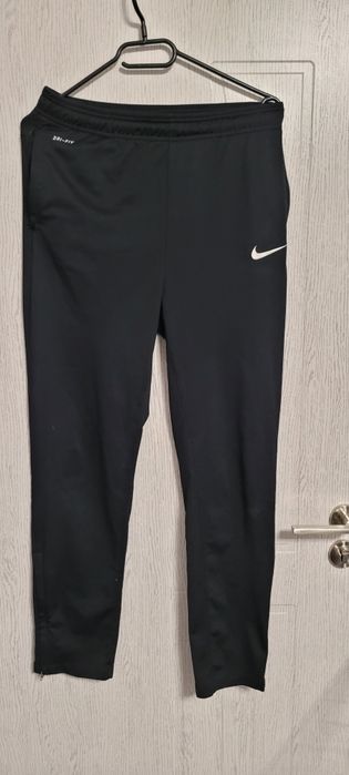Комплект анцуг Nike размер С/S