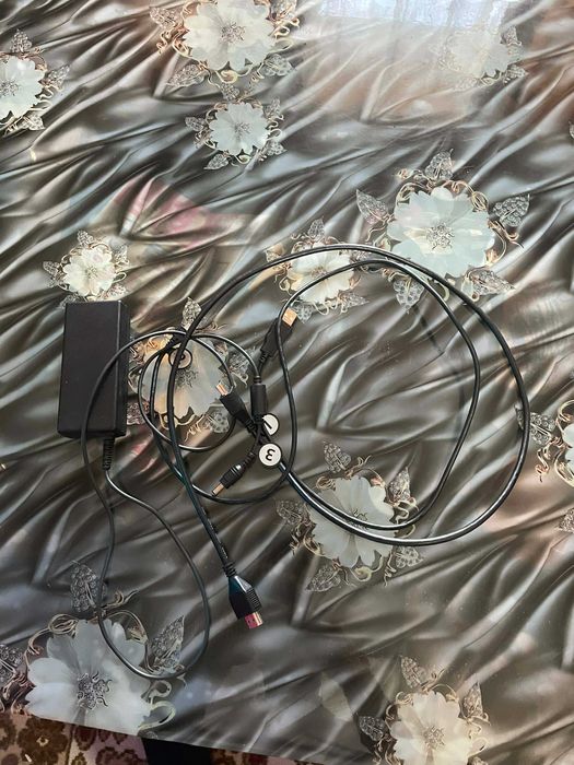 Продават се комлект