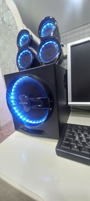 Продам сабуфер с калонками