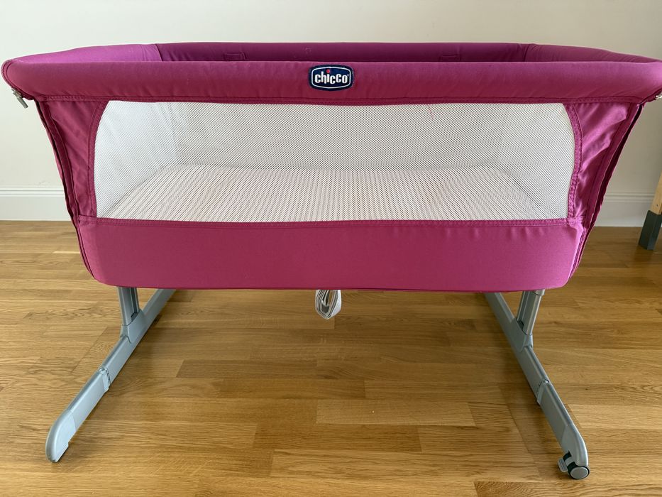 Приставная люлька-колыбель фирмы Chicco