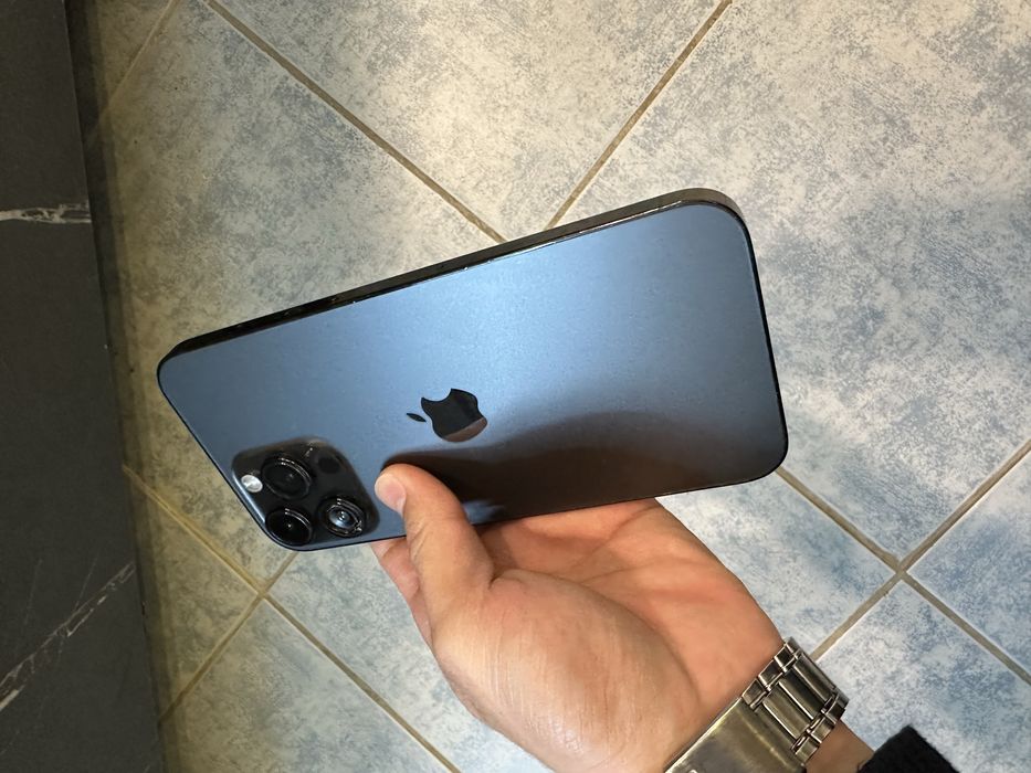 продам айфон 14 про макс