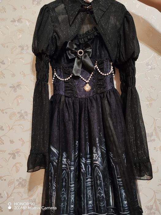 Готическое платье лолита
