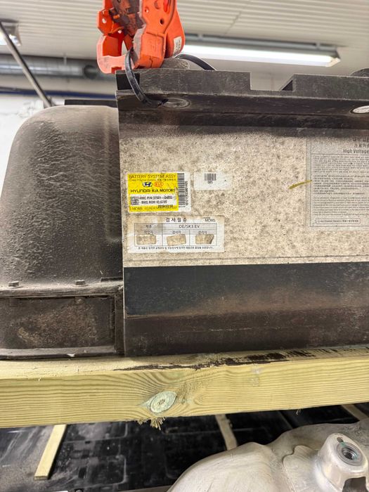 Baterii EV second-hand testate,  pentru mașini electrice și solar