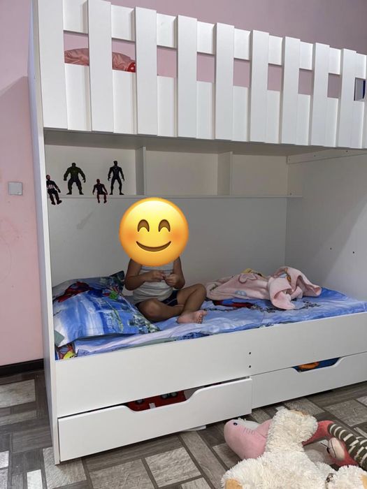 Продам двухъярусную кровать