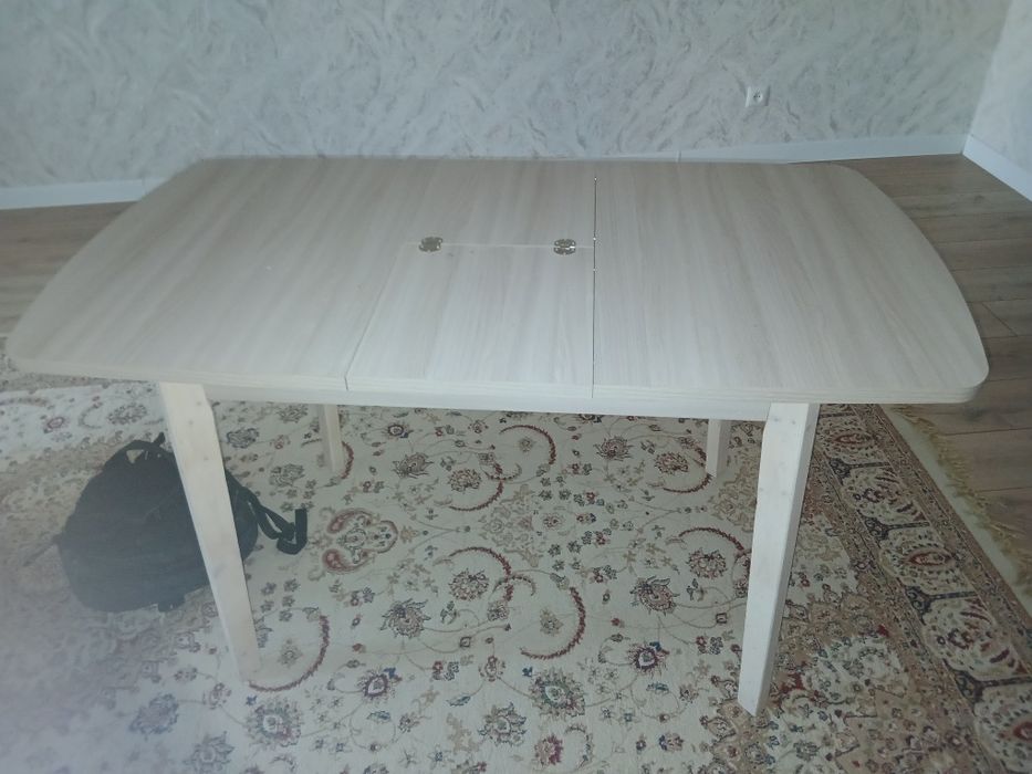 Продам стол раскладной