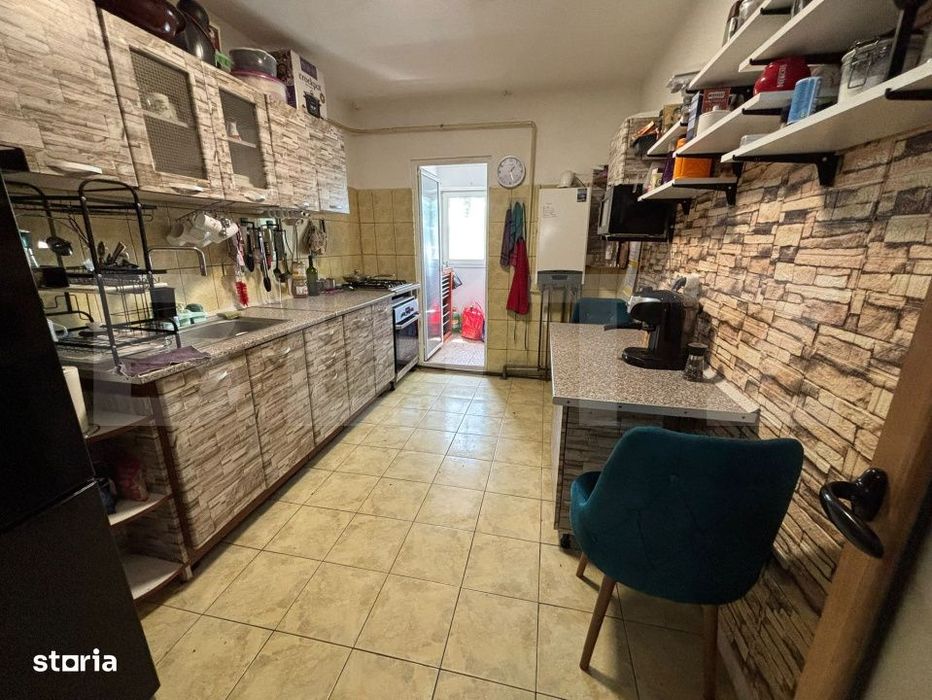 Apartament 3 camere decomandat, 64 mp – zona Tatarasi