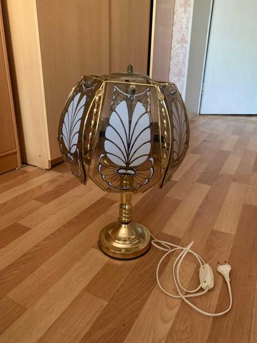 Продам светильники