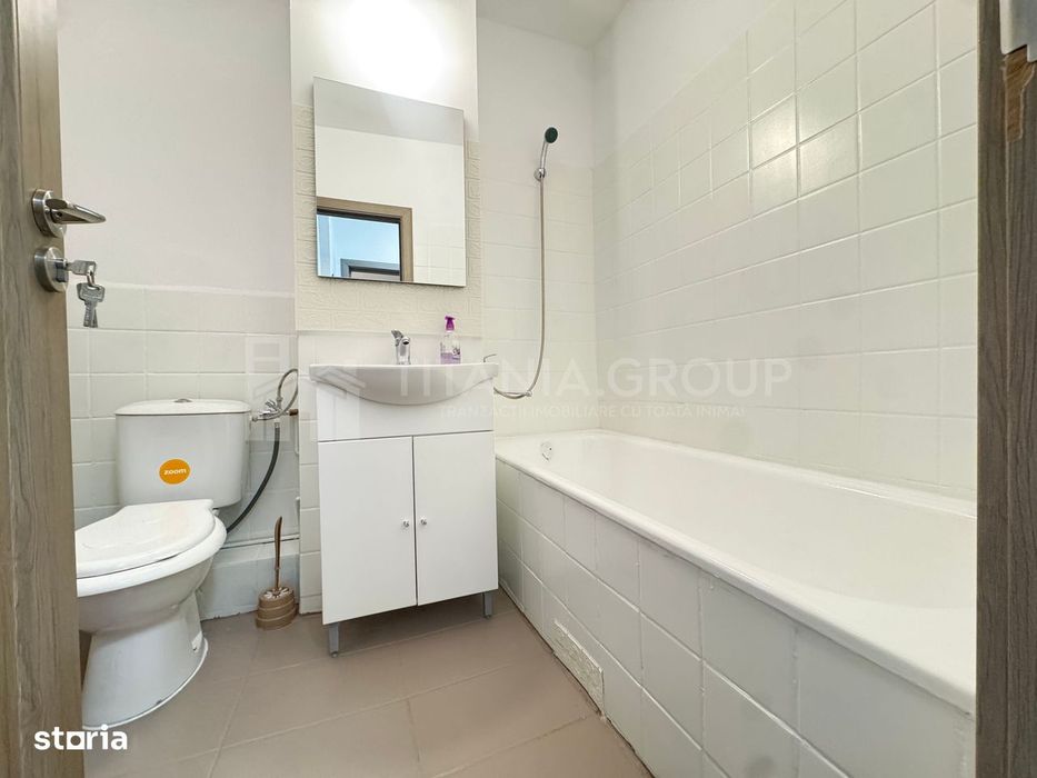 Garsonieră decomandată 38mp, renovată integral, lift nou,  Racadau