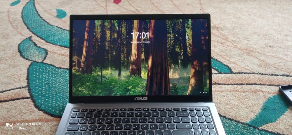 ASUS laptop i3 10110u