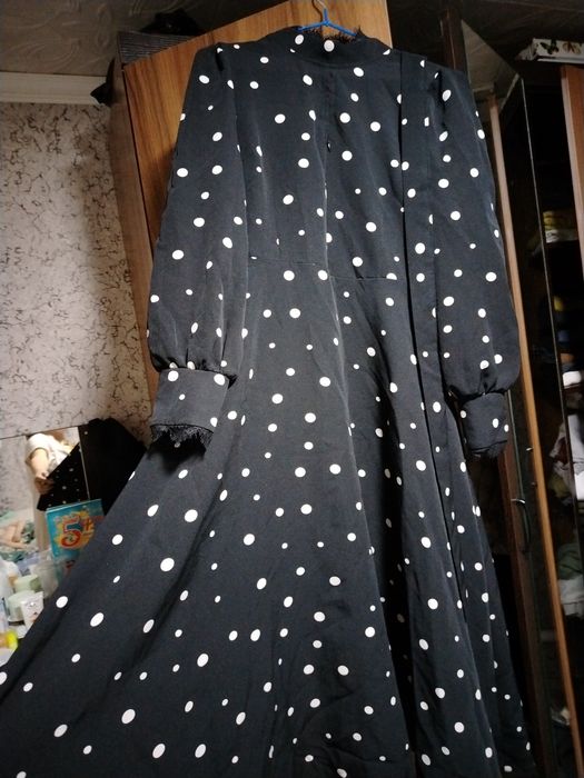 Продам    платье
