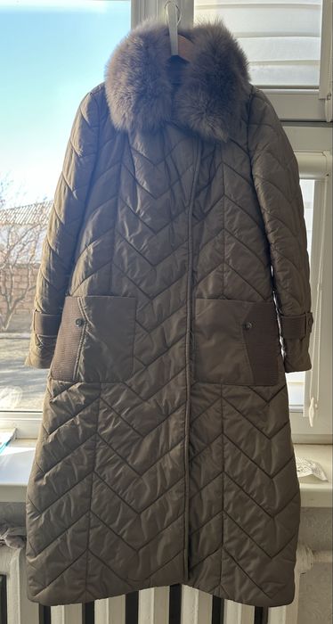 Қыстық куртка сатылады