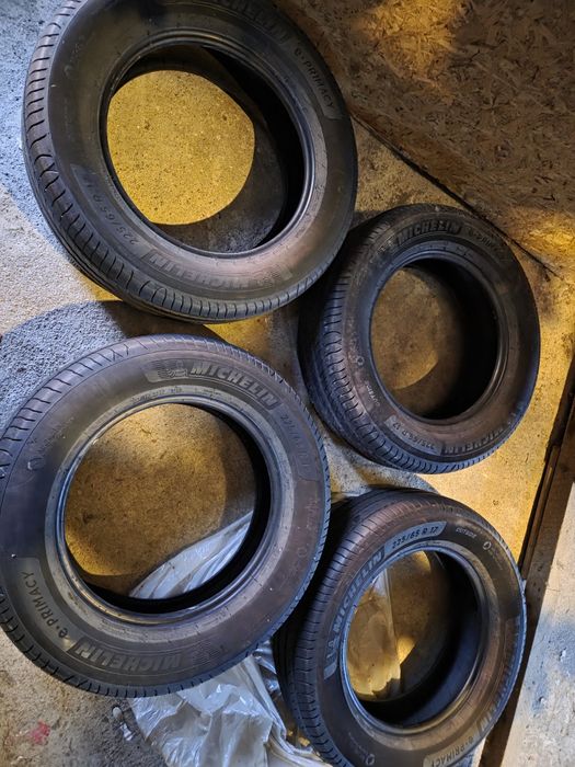 Anvelope vara michelin 225 65 R17
