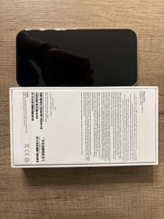 Iphone 14 pro 256 gb gold.