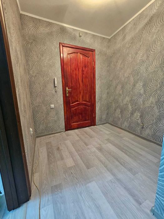 продам 2 ком Квартиру РН Азии