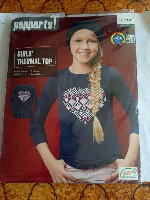 термо блуза/момиче/134-140см-15лв.