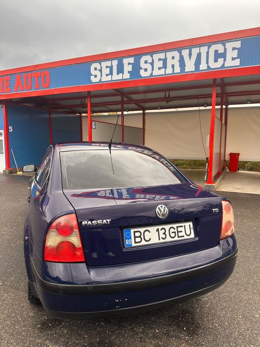 VOLKSWAGEN Passat 2002 — imagine 3