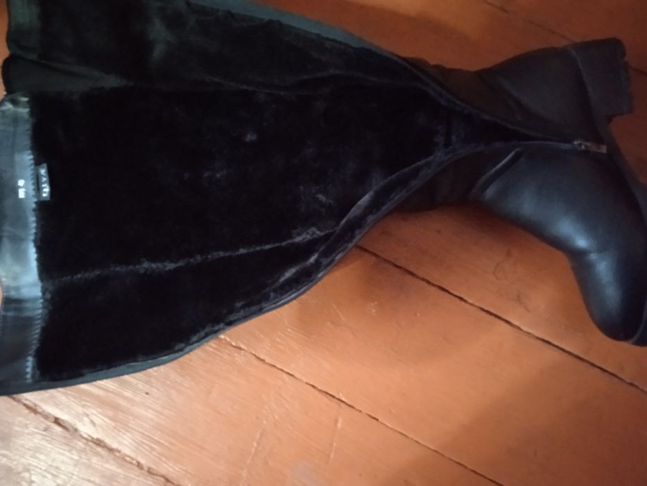 Продам зимние сапоги -батфорты