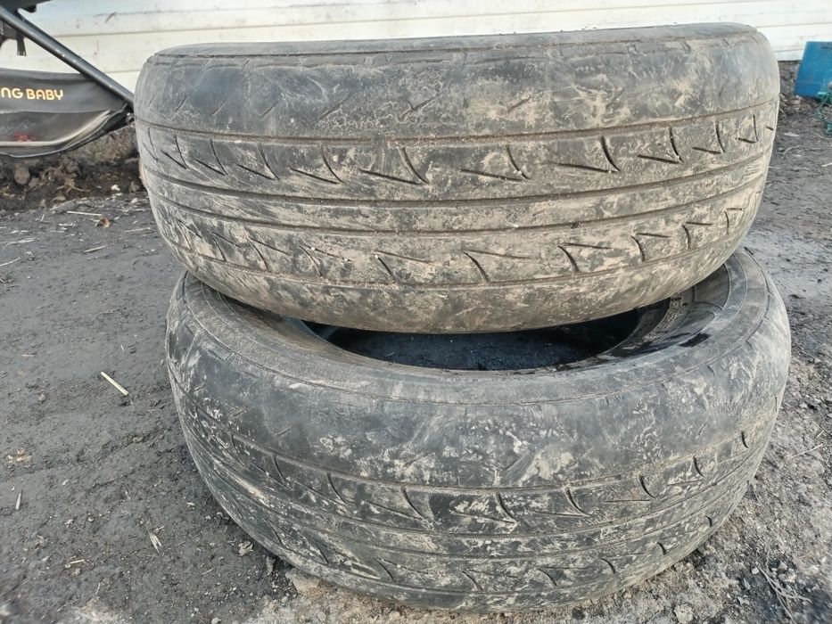 Продам шины на 15