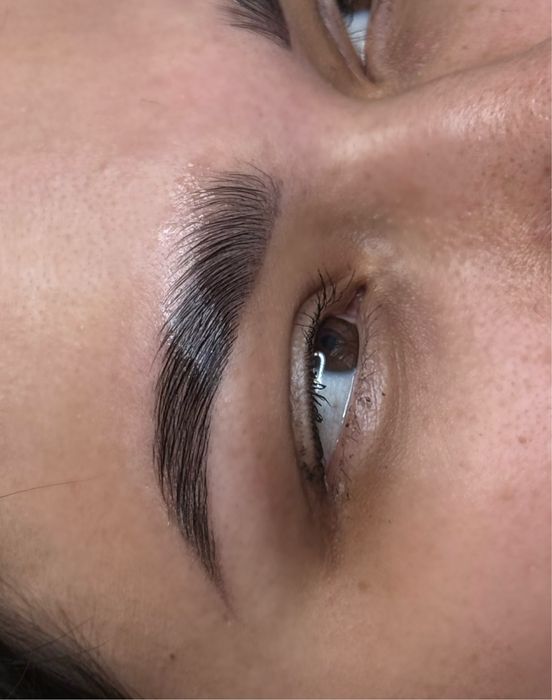 Ламинирование и окрашивание ресниц и бровей