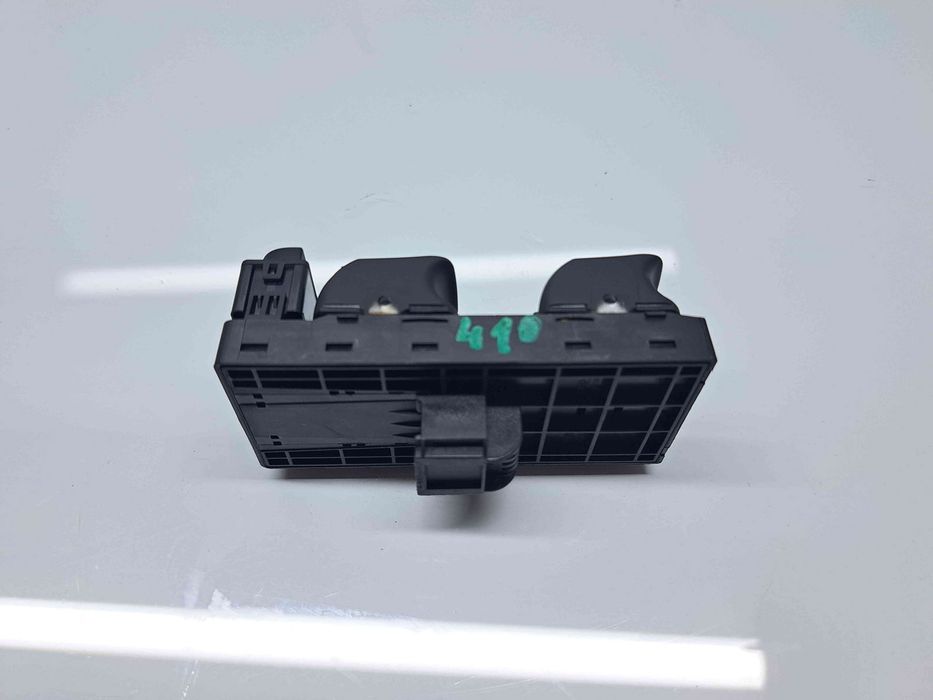 Butoane comanda geamuri sofer Audi Q3 (8UB) [Fabr 2011-2018] 8U095985