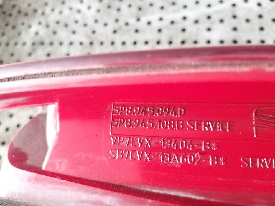Stop tripla lampa dreapta haion seat altea xl 5p8945094d 5p8945108b