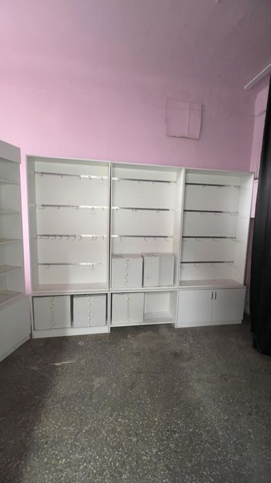 Продам полки для магазина