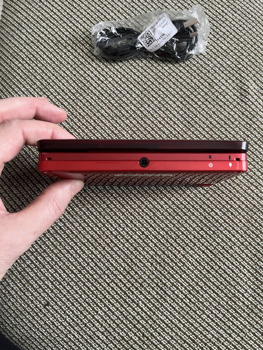 3ds modat cu card de 64 gb