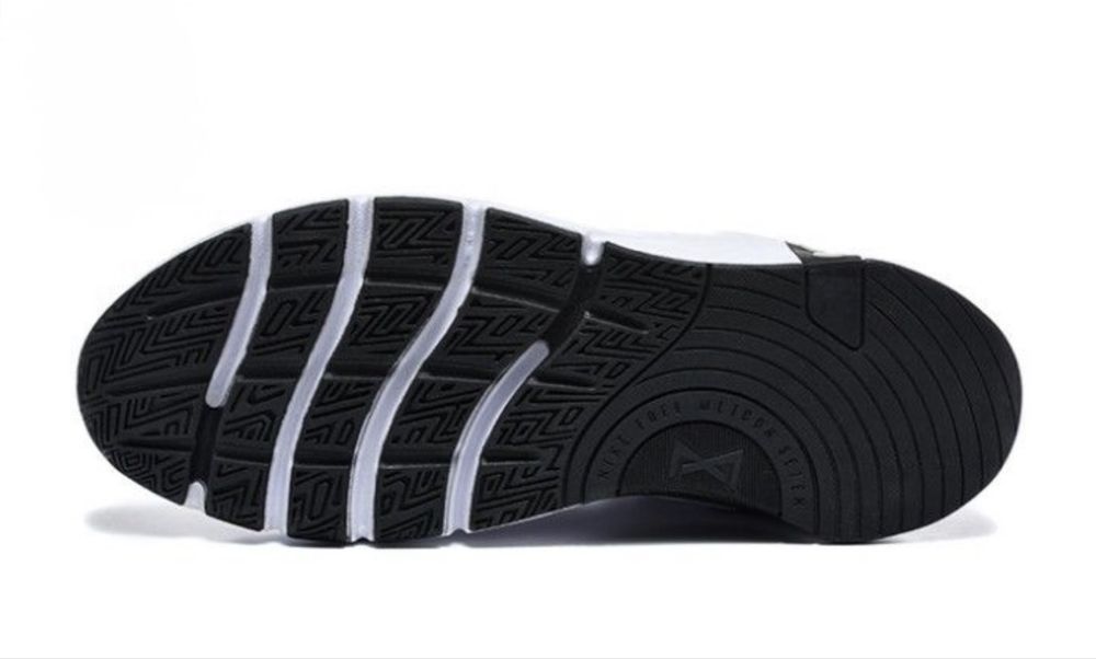 Кроссовки NIKE Free Metcon 7 / New