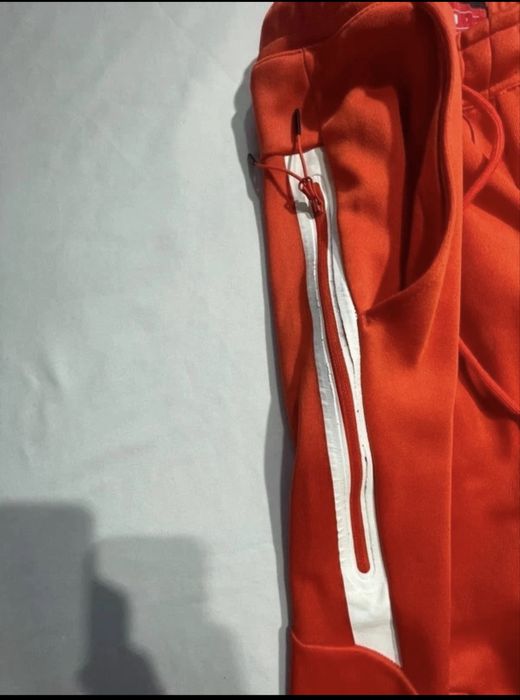 Pantaloni Nike Tech Fleece marimea S barbati