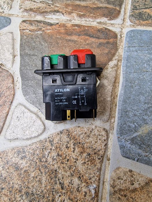 Intrerupator electromagnetic cu 2 butoane
