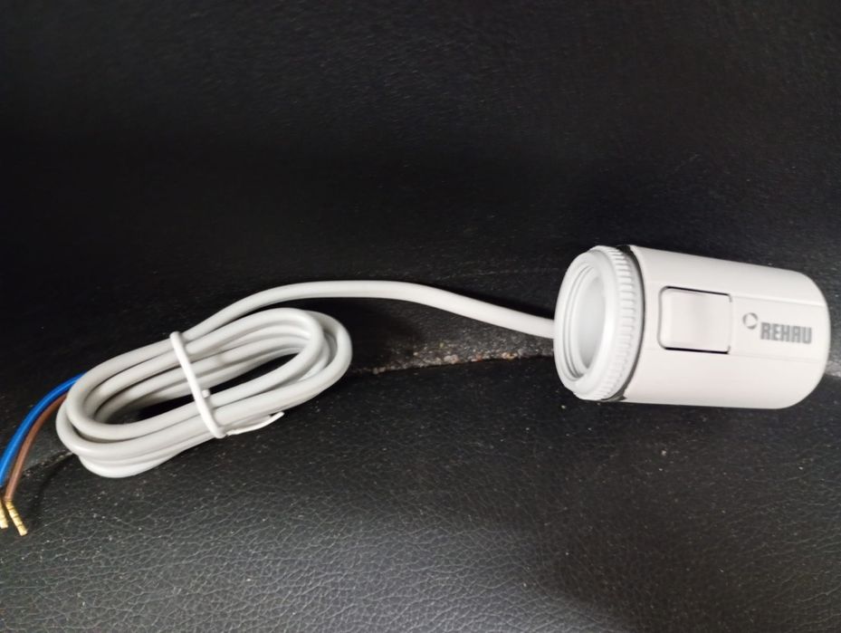 Actuator rehau noi