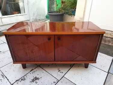 Servanta ani 70 cu doua uși, lungime 84