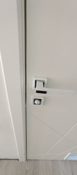 Установка дверей в Алматы