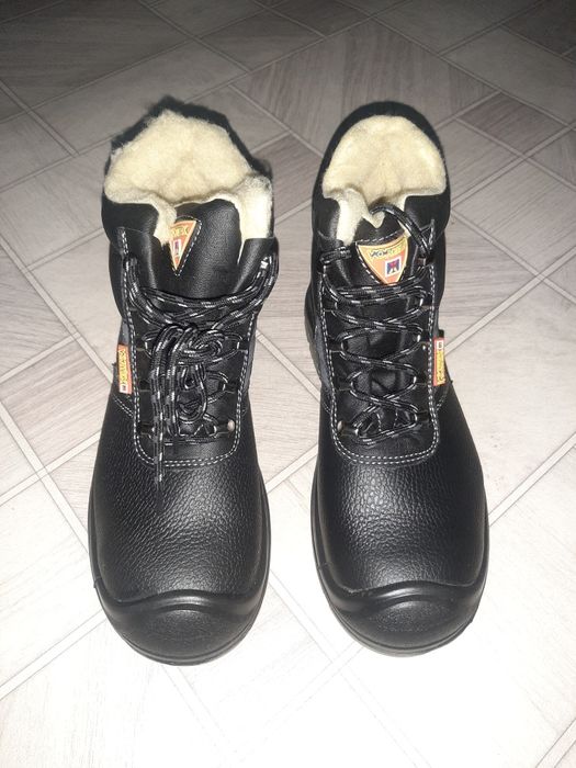 Спецовочная обувь зимняя