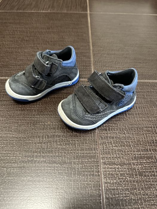 Adidasi piele Baby Avus marime 18 sau 20